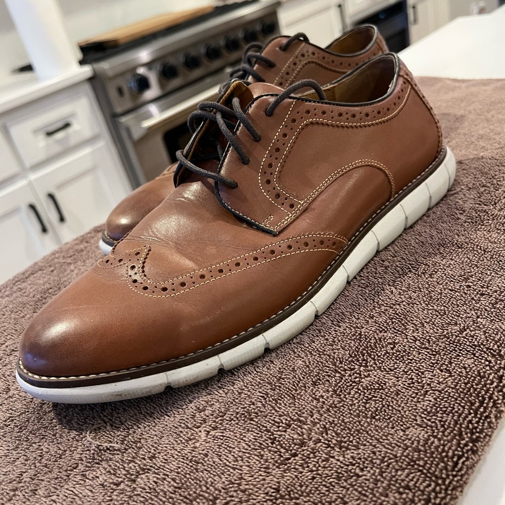 Johnston & Murphy Brown Leather Wingtip Oxfords